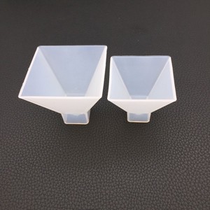 DIY Parlak Orgonit Piramit Epoksi Reçine Kalıp Silikon Dayanıklı Çevre Dostu Mum Takı Döküm El Sanatları için - Product Image 4