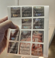 Autocollant holographique VOID personnalisé en gros, résistant à la chaleur et imperméable, pour marque privée