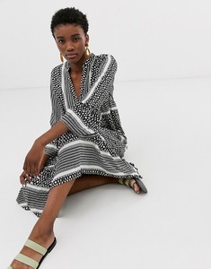 Ghana Smock Dress: Wholesale & Custom Options