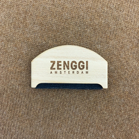 Peigne pull en cachemire portable avec logo personnalisé en bois et plastique écologique pour le nettoyage et l'entretien des vêtements collant