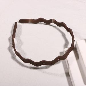 ईवू थोक सस्ती कीमत बाल होप्स गैंडे महिलाओं के लिए मैट हेयरबैंड रंगीन एंटी स्लिप हेड बैंड - Product Image 6