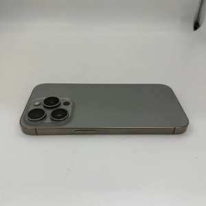 สำหรับ I 15 Pro 256GB - สี<span class=keywords><strong>สตู</strong></span><span class=keywords><strong>ดิ</strong></span><span class=keywords><strong>โอ</strong></span>ไลท์ - แบตเตอรี่ 98% - ระดับพรีเมียม - Product Image 5