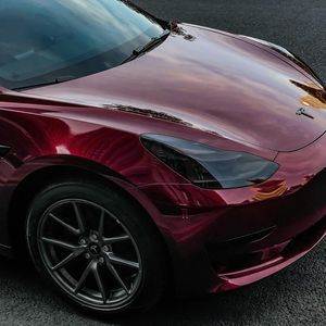 Película Cromática de Vinilo para Recubrimiento Exterior de Automóviles, Color Rojo Sangre de Dragón Metálico Líquido, TPU PPF de la Mejor Calidad - Product Image 3