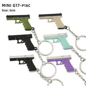 Portachiavi Personalizzati in Metallo Kirsite Souvenir Vintage con Logo, Modello di Arma <span class=keywords><strong>Pistola</strong></span> 3D G17 P90 MG3 <span class=keywords><strong>Mini</strong></span> P18C Lancia - Product Image 1