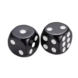 Dadi neri rotondi in acrilico a 6 lati da 16mm con punti bianchi Casino che bevono giochi per adulti dadi personalizzati