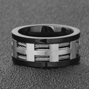 Bague en acier inoxydable noir 10 mm, design géométrique, bijoux unisexe, cadeau - Product Image 3