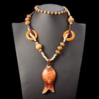 Colliers pour femmes, style bohème, vintage africain, pendentif en bois, poisson, collier chaîne de pull, collier en bois
