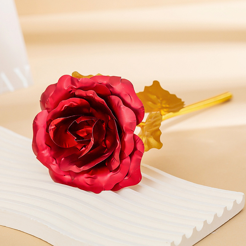 Fleur colorée de la série Gold, 24 cm, or et rouge.