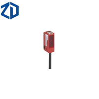LEUZE HT3C/4P Capteur de réflexion diffuse avec suppression d'arrière-plan 50129376