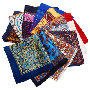 Pochette De Costume Fleurie Carrée - Mouchoir De Poche Unisexe (état Correct)