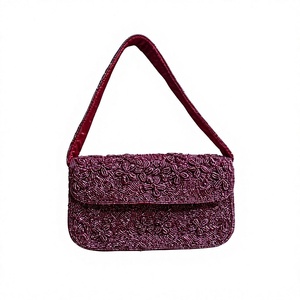 Bolso de Hombro con Cuentas Hecho a Mano para Mujer |   Bolso de noche con cuentas de color burdeos |   Bolso de Mano para Cócteles de Fiesta de Bodas - Product Image 1