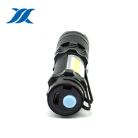 Mini lampe torche étanche personnalisée, zoomable, alimentée par 14500/AA, mini lampe torche tactique à LED avec clip pour le camping
