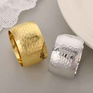 Anello Portatovagliolo in Metallo Rotondo a Nido d'Ape, Decorazione per Tavola d'Hotel, Anello Portatovagliolo Dorato per Matrimoni - Product Image 2
