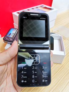 Venta caliente útil <span class=keywords><strong>A70</strong></span> Pro 2,4 pulgadas Teléfono móvil barato GSM Banda cuádruple Espera larga Teléfono móvil plegable básico - Product Image 3