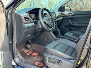 Volkswagen Tuyue Tharu Essence 2022 2WD Édition Luxe 1.4T 150HP L4 Fabriqué en Chine Véhicule à Essence SUV <span class=keywords><strong>d</strong></span>'<span class=keywords><strong>Occasion</strong></span> - Meilleures Ventes - Product Image 4