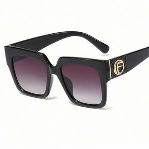Gafas de Sol Cuadradas Extra Grandes con Marco Negro y Protección UV400, Estilo Vintage para Mujer, Moda 2019 - Product Image 2