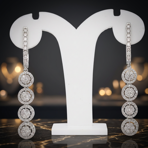 Pendientes de Aro de Diamantes Chapados en Oro Rodio de 14K de Lujo con Motivo Floral de Cuatro Círculos Colgantes, Brillantes Naturales, Regalo para Fiestas y Bodas - Product Image 1