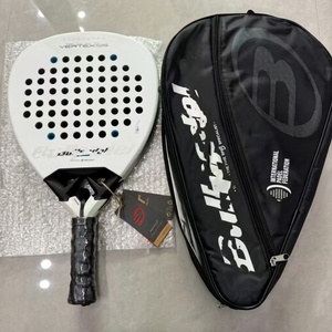 Nuevo Diseño 2026 <span class=keywords><strong>Bullpadel</strong></span> Vertex 05 Omni Raqueta de Pádel, Empuñadura, Pelotas de Pádel, Set de Pádel OEM, Compatible con Pedidos de Prueba de Pequeños Lotes - Product Image 2