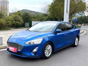 Auto Usate Economiche in Vendita <span class=keywords><strong>Ford</strong></span> <span class=keywords><strong>Focus</strong></span> <span class=keywords><strong>2019</strong></span> Blu 1.5T Automatica Guida a Sinistra Benzina Berlina - Product Image 4