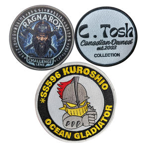 Bordure Merrow personnalisée en usine support thermocollant patchs brodés tissés en forme de fleur de coeur pour vêtements chapeaux principalement en tissu - Product Image 1