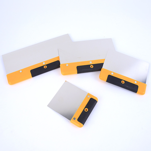 Juego de espátulas profesionales de acero inoxidable industrial de 4, 6, 8 y 10 pulgadas con mango de TPR para acabado de paneles de yeso y aplicaciones de cinta - Product Image 1