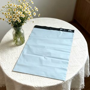 Custom Size Custom Color Poly Mailers OEM Wholesale Self Seal Mailing Bags For Personalized Brand Packaging - Product Image 1