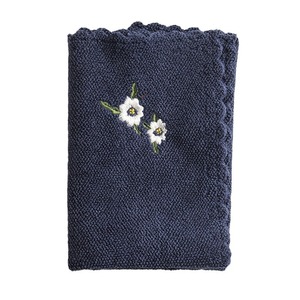 Paño de Cocina Oogishido de Algodón y Lino, 28.5x28.5 cm, Diseño Floral Bordado, Estilo Japonés - Product Image 5