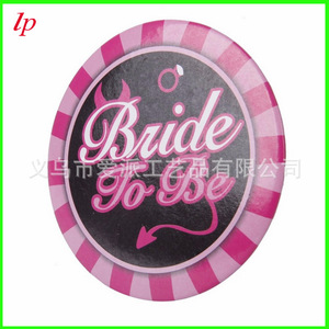 Lot de 8 badges ronds sérigraphiés « Future Mariée » pour enterrement de vie de jeune fille, sans nickel - Product Image 3