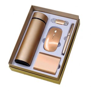 Cajas de Regalo Promocionales Personalizadas de Bajo MOQ 5 en 1, Set de Regalo para Hombre con Batería Externa, Bolígrafo, Memoria USB, Ratón y Botella - Product Image 1