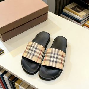 รองเท้าแตะแบบสวมดีไซน์หรูหราคุณภาพสูง ลายตาราง กันลื่น สายรัดเส้นเดียว ทันสมัยและมีสไตล์ เหมาะสำหรับใส่ลำลองกลางแจ้งในฤดูร้อน - Product Image 3