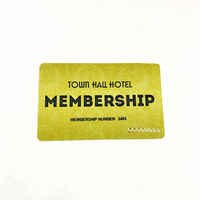 Carte-cadeau magnétique en PVC écologique, taille/couleur/logo personnalisables, estampage à chaud, impression offset UV, numéro en relief gratuit