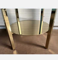 Meuble de salon haut de gamme personnalisé Table de bout art déco Table console étroite classique Étagère galerie or vieilli en verre transparent