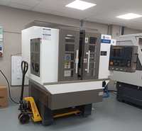 Machine CNC automatique de gravure et d'estampage à chaud pour la feuille de laiton avec pompe à moteur et composants essentiels du moteur