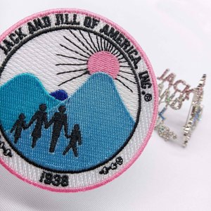 Patch in Ferro Personalizzate in Ciniglia, Ricamate su Misura 1938 Jack and Jill, Rosa e Verde, per Confraternite - Product Image 1