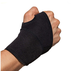 2022 Nieuwe Ontwerp Mannen Pols Wraps Veiligheid Powerlifting Sport Pols Brace Bandage Gewichtheffen Pols Bandjes - Product Image 2
