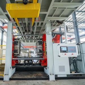 Machine d'extrusion et de soufflage de fûts en <span class=keywords><strong>plastique</strong></span> à double anneau de 200 <span class=keywords><strong>litres</strong></span>, 220 <span class=keywords><strong>litres</strong></span>, 250 <span class=keywords><strong>litres</strong></span> pour la fabrication de fûts en <span class=keywords><strong>plastique</strong></span> - Product Image 4