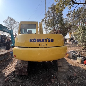 รถขุดขนาดเล็ก 6 ตัน ยี่ห้อโคมัตสึ รุ่น <span class=keywords><strong>PC60</strong></span> <span class=keywords><strong>มือ</strong></span><span class=keywords><strong>สอง</strong></span>จากญี่ปุ่น สภาพดี ใช้งานได้เยี่ยม ราคาคุ้มค่า มีจำหน่ายแล้ว - Product Image 5