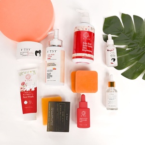 Marque privée Savon fait à la main blanchissant biologique Barre de savon à l'acide kojique Sérum <span class=keywords><strong>Lotion</strong></span> Nettoyant pour le <span class=keywords><strong>visage</strong></span> Ensemble de soins de la peau - Product Image 5