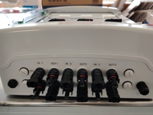 Dc1000v 32A 3in 3out IP65 3 chuỗi năng lượng mặt trời PV phân phối không thấm nước cho panel năng lượng mặt trời hệ thống mảng - Product Image 4