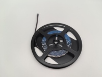 Ruban LED RGBW 5050 4 en 1 12V 24V IP20 IP65 IP67 IP68 OEM ODM Personnalisé