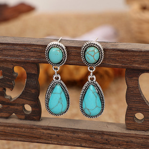 أقراط فضية عتيقة بتصميم عرقي مع حجر الفيروز - أقراط متدلية غربية إبداعية على شكل دمعة - مجوهرات بوهيمية قبائلية مميزة - Product Image 5