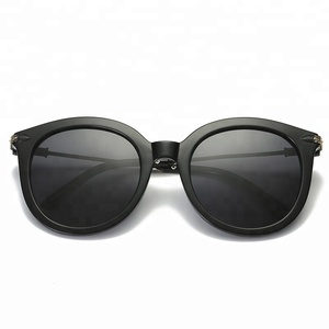 Gafas de Sol Redondas con Logotipo Personalizado al por Mayor, Protección UV400, Polarizadas, para Mujer - Product Image 6