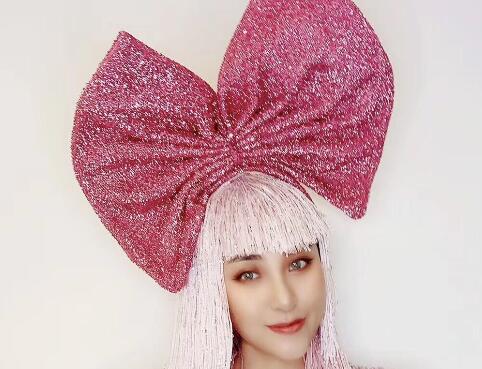 Copricapo e parrucca