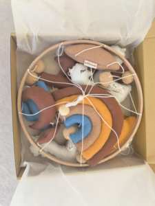 Llama de alpacas para bebé y niño, juguete de cuna de lana de fieltro, Móvil, Música colgante, bohemio, arcoíris - Product Image 4