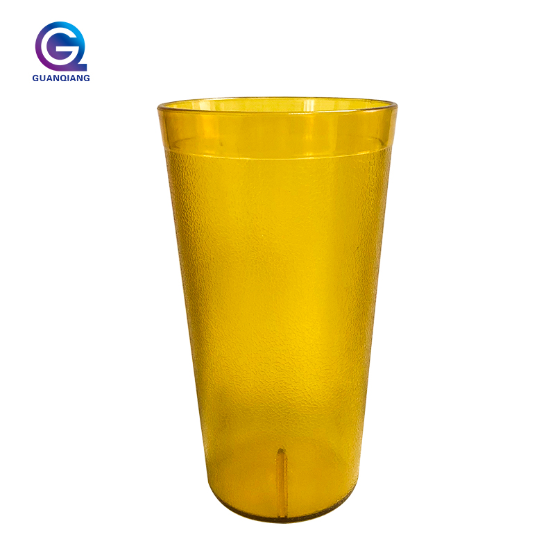 สีเหลือง