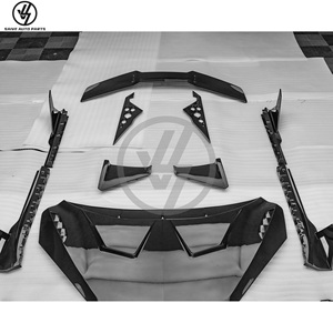 Kit de carrosserie de conversion en fibre de carbone sèche style Duke pour Lamborghini Revuelto : cache-moteur, pare-chocs, diffuseur, spoiler, jupes latérales - Product Image 4
