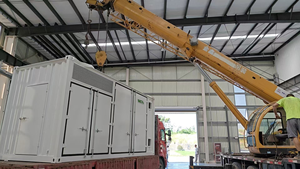 Sistema de Almacenamiento de Energía Solar Lifepo4 de 20 pies y 1 MWh con Enfriamiento por Aire  Contenedor con Sistema Integrado de Supresión de Incendios BMS e <span class=keywords><strong>Inversor</strong></span> Deye - Product Image 5