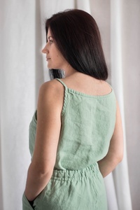Combinaison Bohème en Lin Vert Clair Solide pour Femme, Bretelles Fines, Taille Élastique, Coupe Ample, Décontractée, Respirante, Écologique, Idéale pour l'Été - Product Image 3