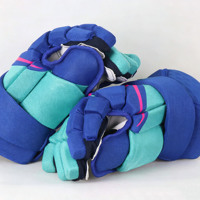 Gants de hockey sur glace avec logo personnalisé, nom et numéro d'équipe personnalisés pour les joueurs