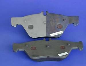 เครื่องทำความสะอาดไฟเบอร์เลเซอร์แบบพกพา หลายโหมด 1064 นาโนเมตร พลังงาน 200-500 วัตต์ สำหรับขจัดสนิมและสีบนพื้นผิวละเอียด ใช้กับแม่พิมพ์และยานยนต์ - Product Image 5